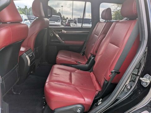 Used 2022 Lexus GX 460 Luxury w/ Sport Design Package AWD/4WD image 13
