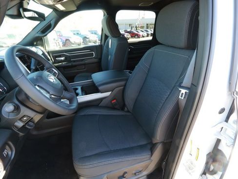 New 2026 RAM 2500 Big Horn AWD/4WD image 24