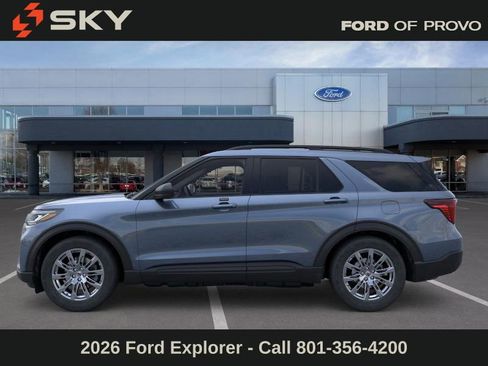 New 2026 Ford Explorer Active w/ Active Comfort Package image 4