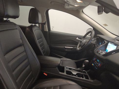 Used 2017 Ford Escape Titanium FWD image 21