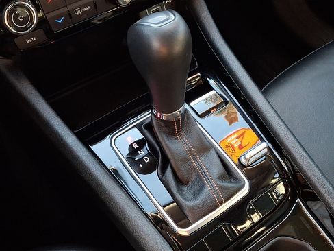 Certified 2022 Jeep Compass Limited image 16