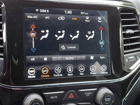 Used 2021 Jeep Grand Cherokee Limited image 18