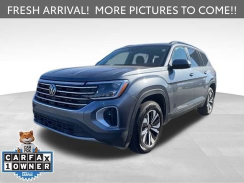 Used 2024 Volkswagen Atlas SE image 1