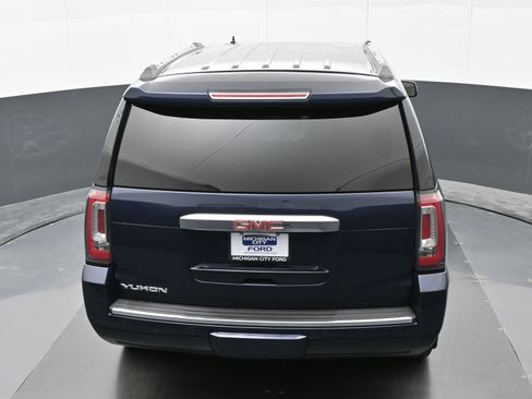 Used 2020 GMC Yukon Denali w/ Open Road Package AWD/4WD image 30
