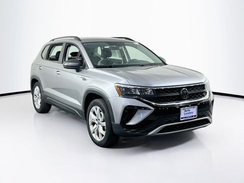 Used 2023 Volkswagen Taos S AWD/4WD image 3