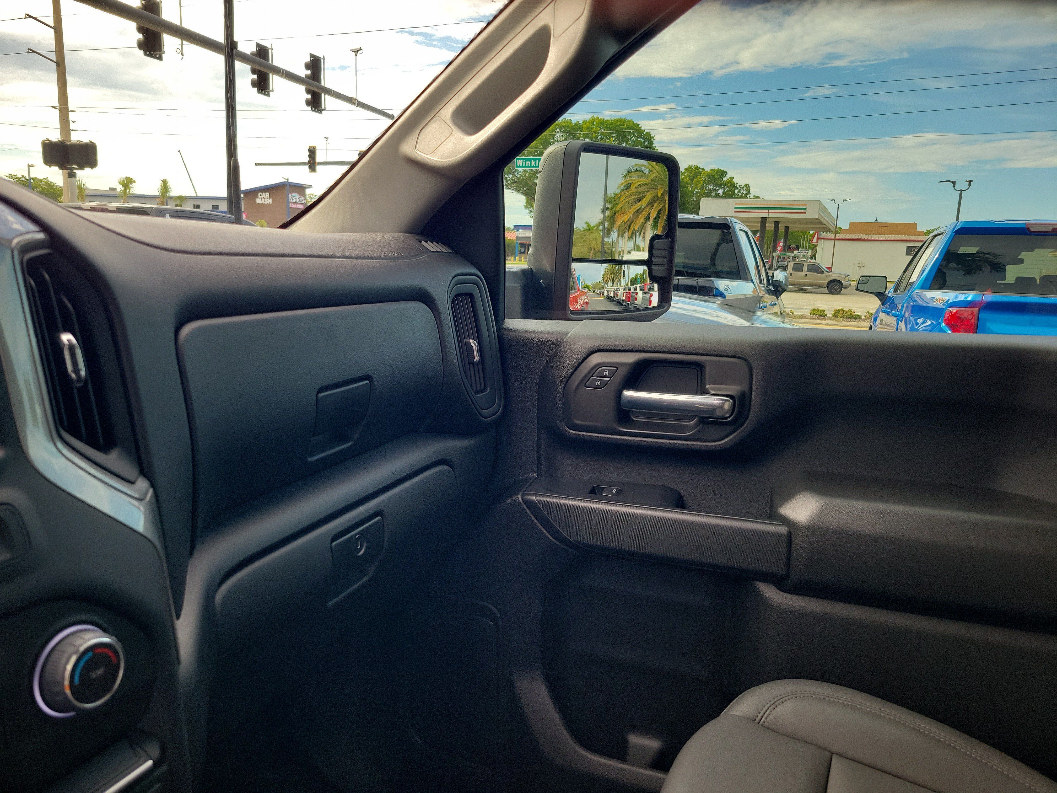 Used 2026 Chevrolet Silverado 2500 W/T AWD/4WD image 28