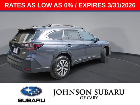 Used 2025 Subaru Outback Premium w/ Popular Package #1A image 9