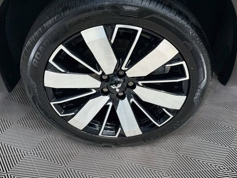 Used 2025 Mitsubishi Outlander SE FWD image 35