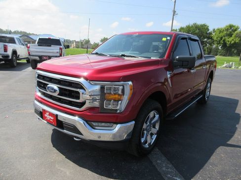 Used 2021 Ford F150 XLT w/ Equipment Group 302A High AWD/4WD image 10