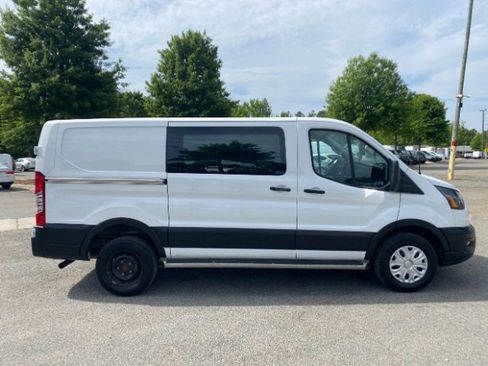 Used 2024 Ford Transit 250 Low Roof w/ Exterior Upgrade Package RWD image 6