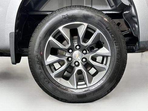 Used 2023 Chevrolet Silverado 1500 LT image 11