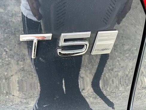 Used 2019 Volvo XC40 T5 Inscription image 8