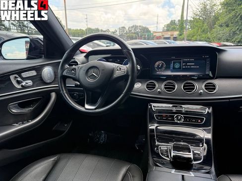 Used 2017 Mercedes-Benz E 300 w/ Premium 1 Package image 17