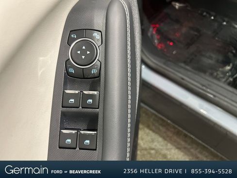 Used 2025 Ford Mustang Mach-E Premium image 13