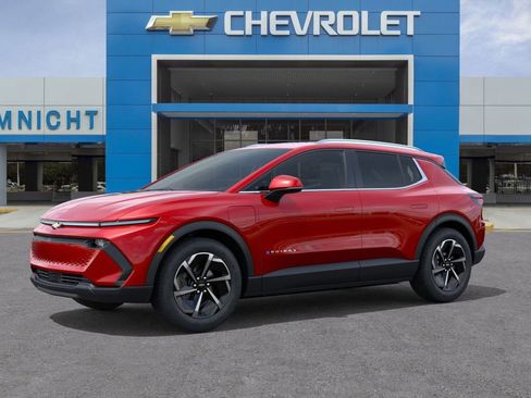 New 2026 Chevrolet Equinox EV LT AWD/4WD image 2