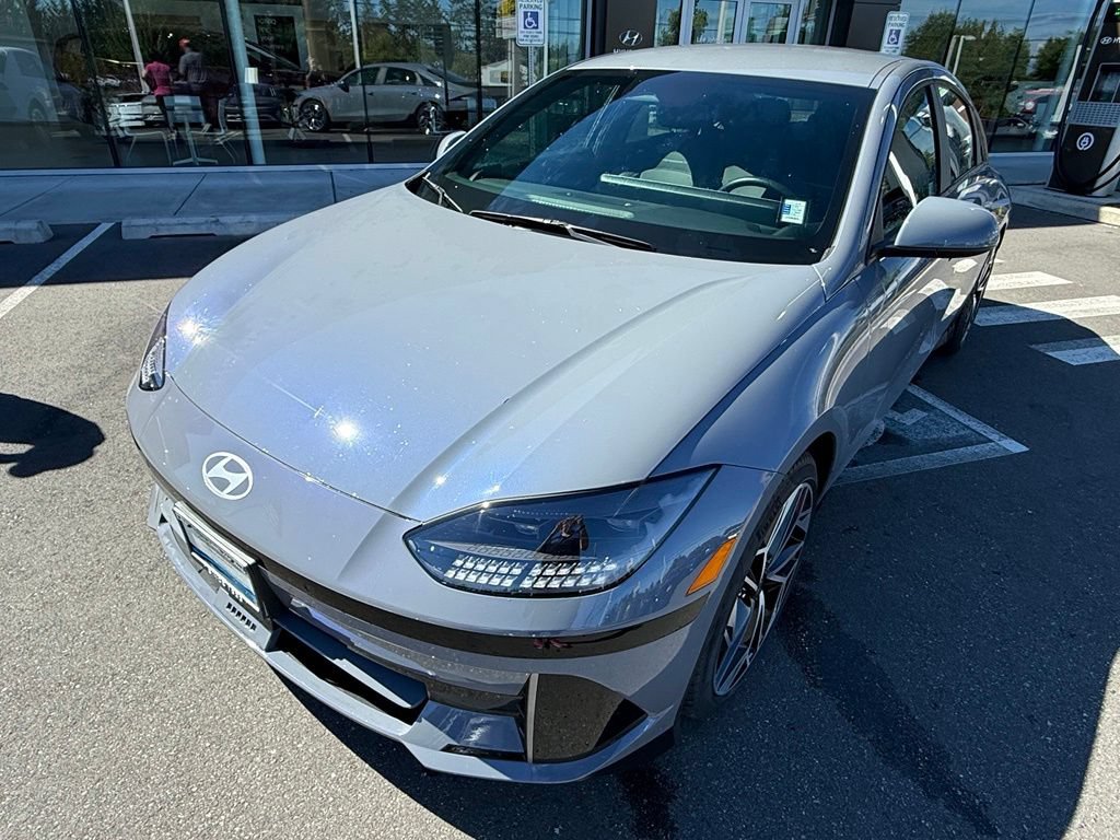 Used 2025 Hyundai Ioniq 6 SEL AWD/4WD image 9