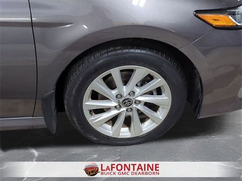 Used 2023 Toyota Camry LE image 29