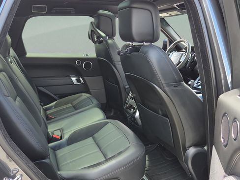 Used 2020 Land Rover Range Rover Sport HST AWD/4WD image 16