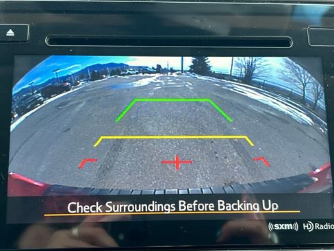 Used 2017 Subaru Outback 2.5i Premium image 15