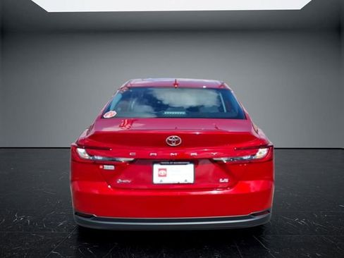 Certified 2025 Toyota Camry LE FWD image 4