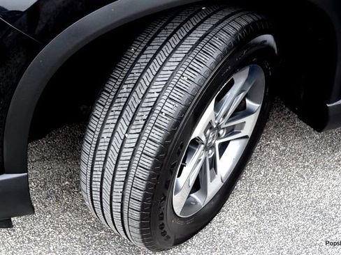 Certified 2025 Honda Pilot EX-L image 7