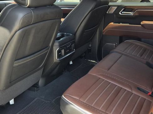 Used 2023 GMC Sierra 1500 Denali Ultimate AWD/4WD image 34