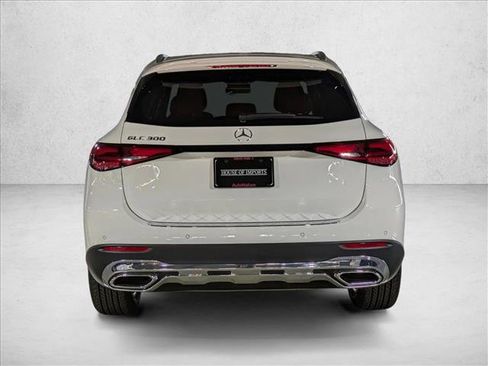 New 2026 Mercedes-Benz GLC 300 GLC 300 image 8