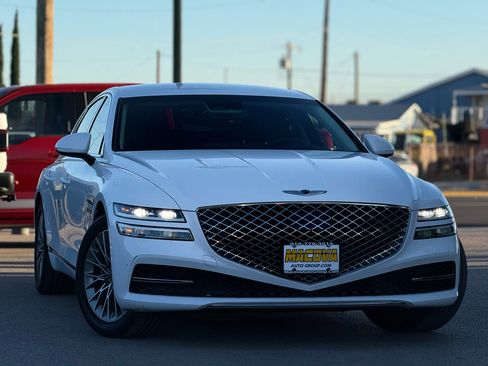 Used 2023 Genesis G80 2.5T image 2