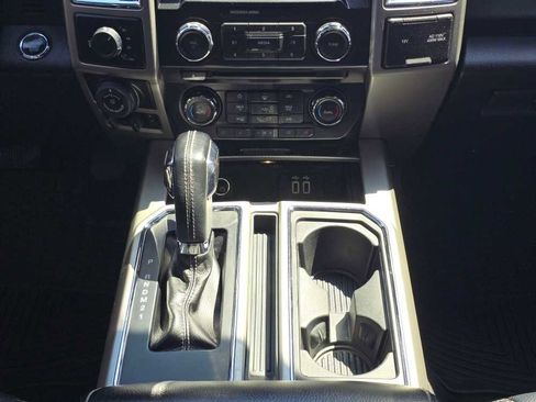 Used 2016 Ford F150 Lariat AWD/4WD image 13