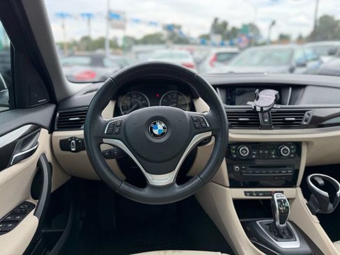 Used 2015 BMW X1 sDrive28i RWD image 14