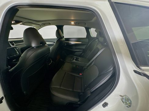 Used 2022 INFINITI QX50 Essential w/ Cargo Package image 30