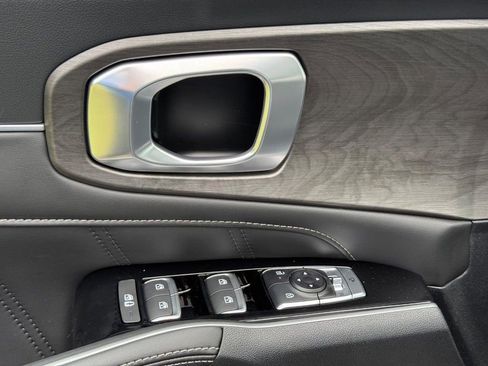 New 2026 Kia Sorento SX image 22