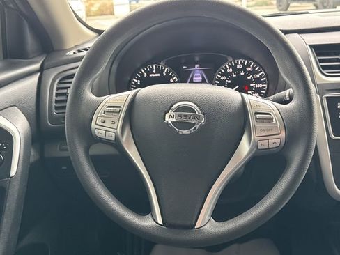 Used 2016 Nissan Altima 2.5 S w/ Power Driver Seat Package image 14