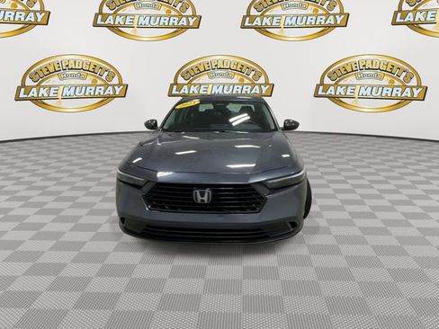 Used 2023 Honda Accord EX image 6