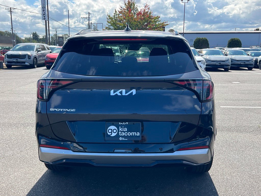 New 2026 Kia Sportage SX FWD image 6
