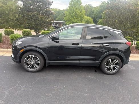 Used 2021 Buick Encore GX Select AWD/4WD image 3