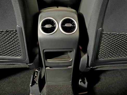 Certified 2026 Mercedes-Benz GLB 250 4MATIC image 29