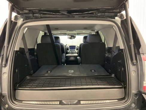 Used 2019 GMC Yukon SLT AWD/4WD image 10