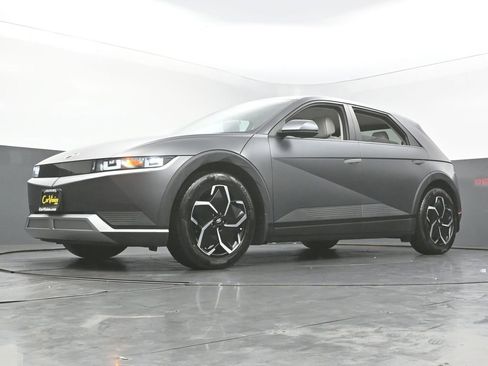 Used 2022 Hyundai Ioniq 5 SEL w/ Cargo Package image 8