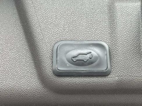Used 2014 Buick Enclave Leather FWD image 23