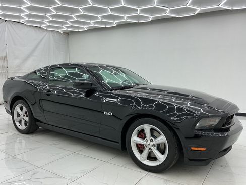 Used 2012 Ford Mustang GT RWD image 7