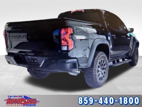 Used 2024 Chevrolet Colorado Trail Boss w/ Advanced Trailering Package AWD/4WD image 8