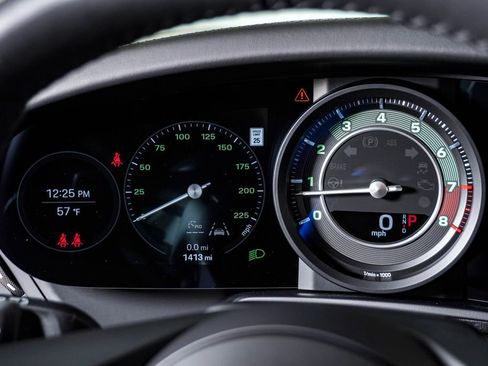 Certified 2024 Porsche 911 Turbo S AWD/4WD image 27