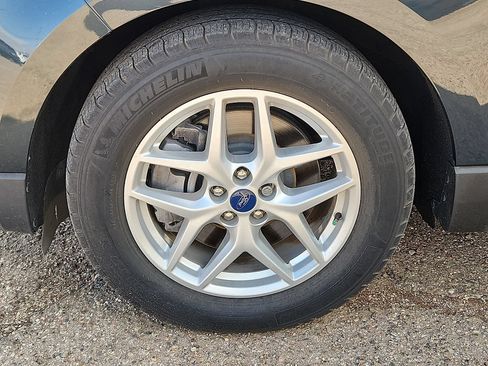 Used 2022 Ford Edge SE AWD/4WD image 7