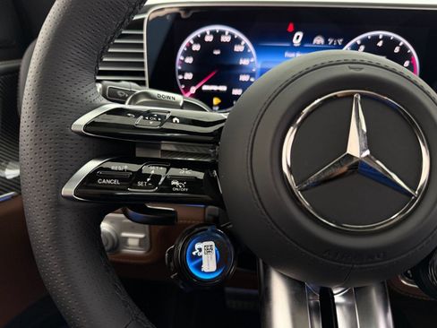 New 2026 Mercedes-Benz GLE 53 AMG 4MATIC image 13