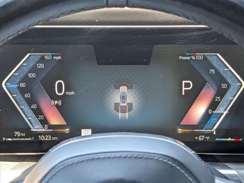 Used 2023 BMW 740i w/ Parking Assistance Package RWD image 13