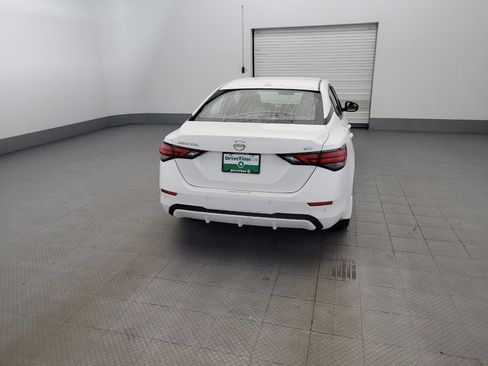 Used 2020 Nissan Sentra SV FWD image 7
