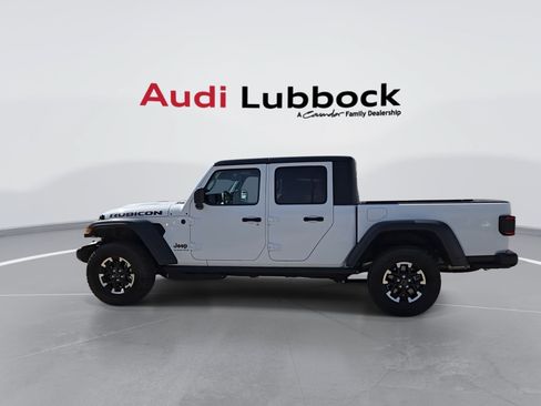 Used 2026 Jeep Gladiator Rubicon AWD/4WD image 6