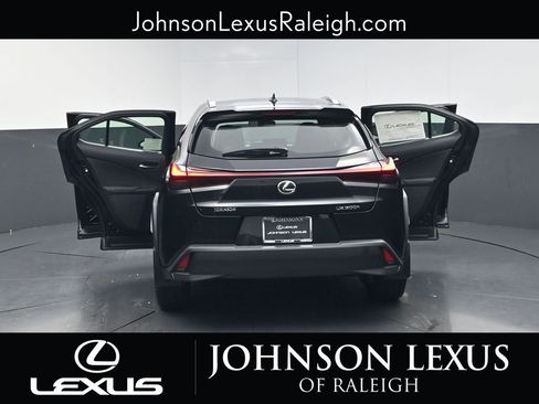 New 2026 Lexus UX 300h FWD image 36