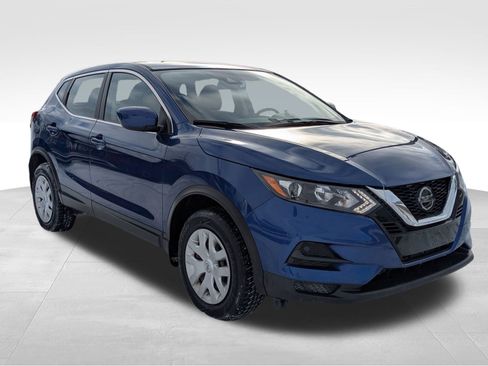 Certified 2020 Nissan Rogue Sport S image 4